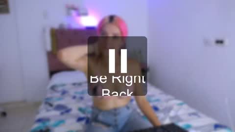 Snapshot of laura_candy02 chatting on March 4, 3:59 pm LAURA online show from March 4, 3:59 pm