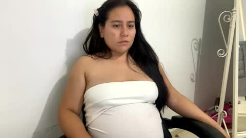 laura online show from September 13, 10:07 pm