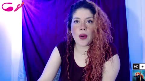 Snapshot of laura_fountain_ chatting on January 27, 12:58 pm weedcam Curly Laura OF    online show from January 27, 12:58 pm