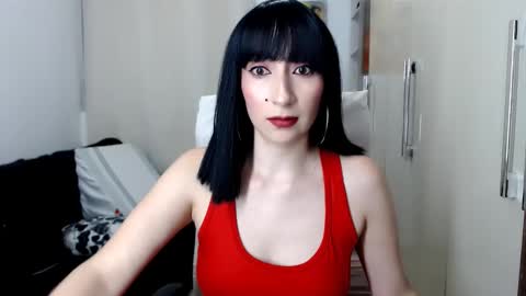 Laura online show from February 15, 1:31 am