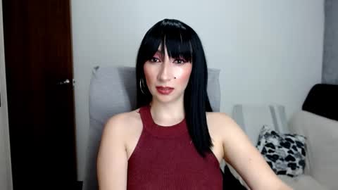 Laura online show from March 7, 1:23 am