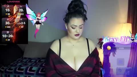 Snapshot of laura_sinner chatting on March 10, 5:18 pm Laura online show from March 10, 5:18 pm