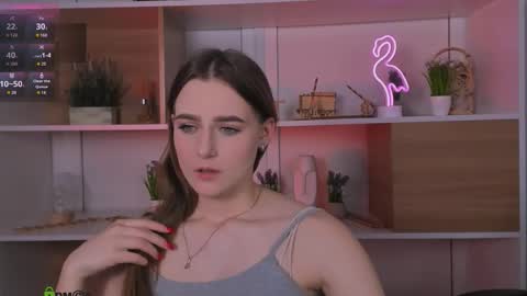 laura_sween online show from October 17, 1:58 pm