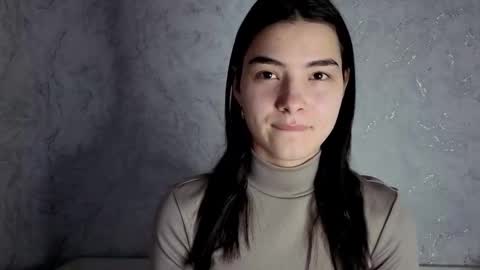 Laura online show from February 26, 1:10 pm