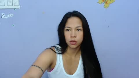 lauracb          online show from March 7, 4:33 pm