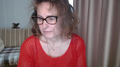 Lauraoven1 online show from March 2, 7:54 am