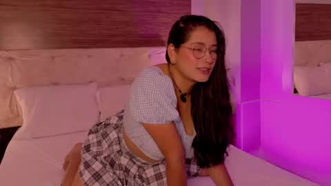 Aleja online show from July 17, 12:04 am