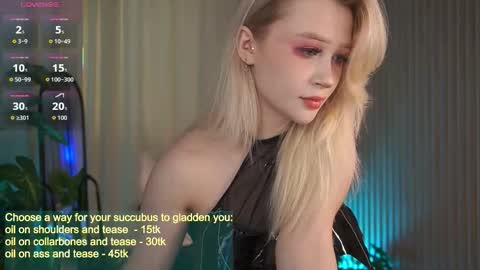  Laura  online show from September 18, 6:45 am