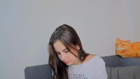 Monica online show from October 22, 6:40 am