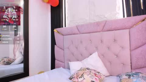 Laurem online show from February 13, 7:52 pm