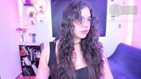 Snapshot of lauren_afrodita chatting on January 25, 8:42 pm Im Lauren independent model online show from January 25, 8:42 pm