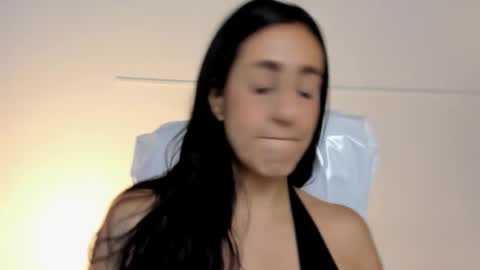 Lauren online show from March 17, 7:18 pm