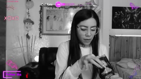 Lauren online show from January 5, 11:22 pm