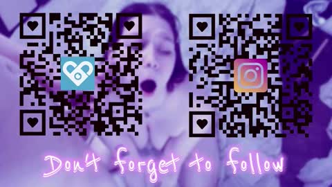 laurenceandviolette online show from January 15, 6:03 pm