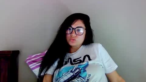 onlyfan laureng7 - 7 laureng2 online show from September 17, 2:59 pm