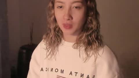 laurenn_111 online show from May 28, 10:02 am
