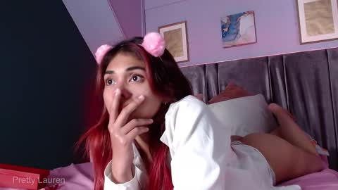 Snapshot of laurenn__1 chatting on September 23, 6:39 pm laurenn__1 online show from September 23, 6:39 pm
