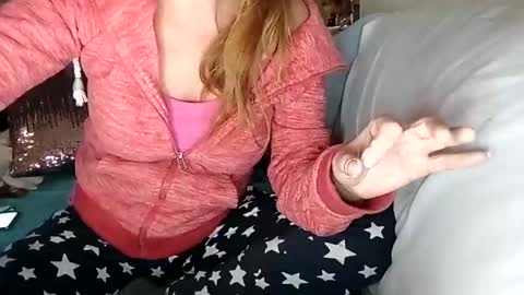 Snapshot of lauriehotxxx chatting on February 3, 5:46 pm lauriehotxxx online show from February 3, 5:46 pm