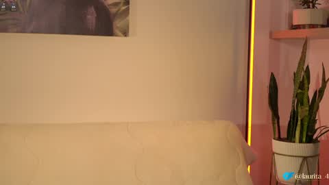 laurita_4 online show from June 4, 1:37 pm