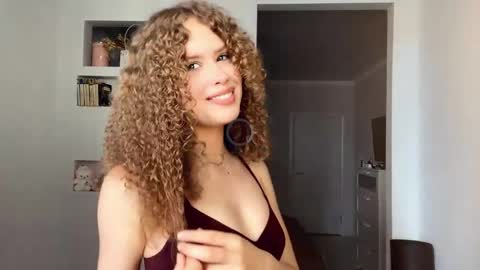 Elin online show from May 30, 9:40 am