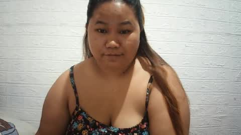 lavalyn214 online show from June 27, 2:01 am