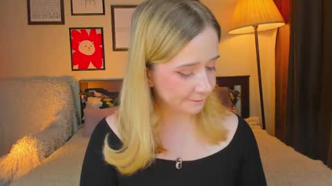 Lav online show from March 30, 5:12 pm