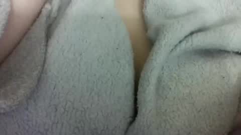 layannalea online show from March 19, 2:05 am