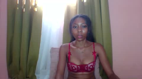 layannek online show from June 5, 8:09 am