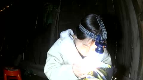 layla_999 online show from March 13, 8:15 am