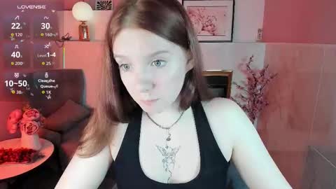 layla_glam online show from November 9, 1:29 pm