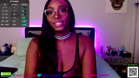 laylaariana online show from January 18, 4:42 am