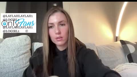 laylahlaylah1 online show from December 20, 4:11 pm