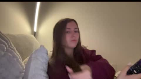 laylahlaylah1 online show from December 14, 11:16 am