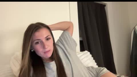 laylahlaylah1 online show from November 29, 3:10 am