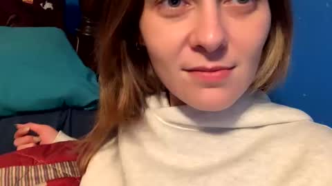 Snapshot of laylajade517 chatting on October 3, 5:01 am Layla Jade online show from October 3, 5:01 am
