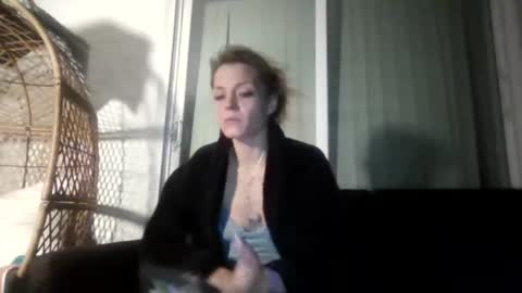 laylarainvip online show from September 17, 7:28 am