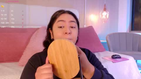 Leah online show from September 27, 2:57 pm