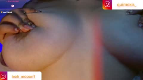 leah_moon11 online show from May 27, 5:15 am