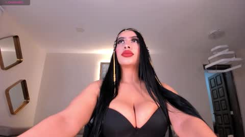 leahlombardi_ online show from November 13, 3:38 am