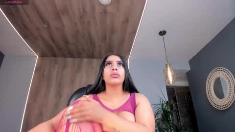 leahlombardi_ online show from January 17, 3:25 am