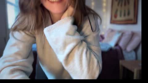 Leah Sparkles online show from January 9, 1:45 pm