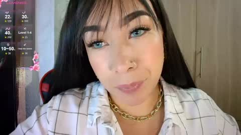 leah online show from May 15, 10:56 pm