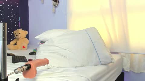 Hey Im Lea online show from March 19, 2:10 pm