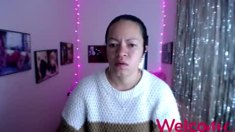 Leandra online show from February 18, 12:06 pm