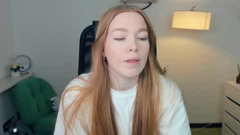 Lilly online show from November 23, 9:27 pm