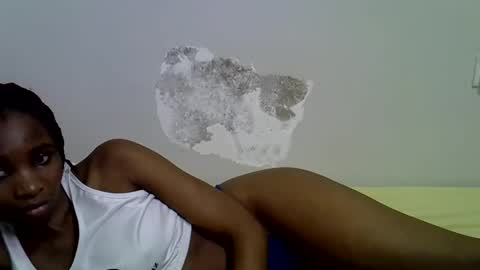 lee baby online show from March 28, 9:09 am