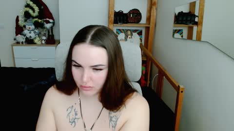 Leila online show from January 22, 11:01 am