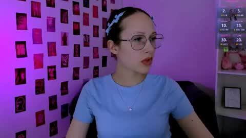 Leila online show from July 28, 8:52 pm