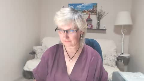 Leila Kinky online show from June 12, 5:48 am