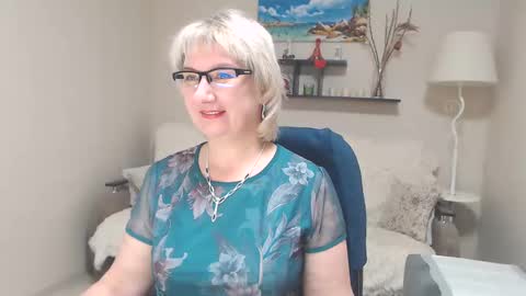 Snapshot of leilamays chatting on January 30, 2:49 am Leila Kinky online show from January 30, 2:49 am
